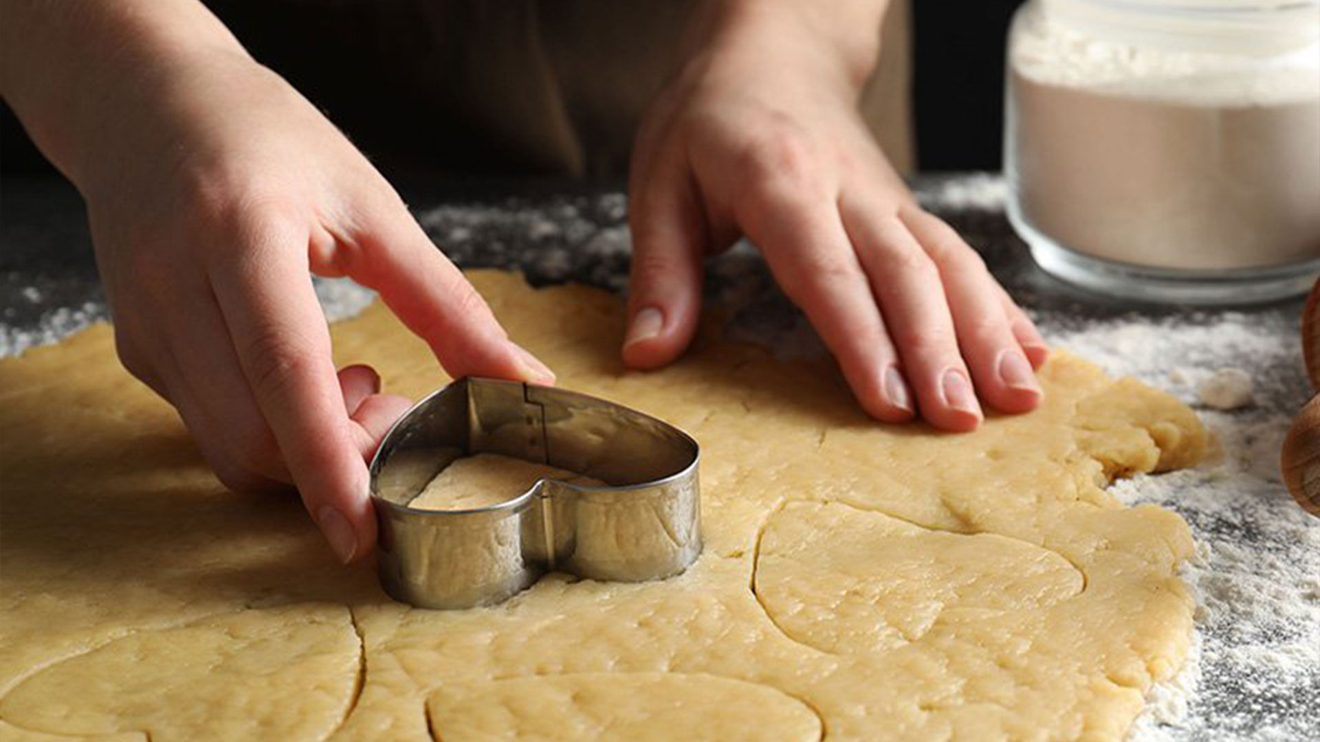 Keep Bugs Out of Your Holiday Baking This Year — Residential Pest Control | Ninefold Pest